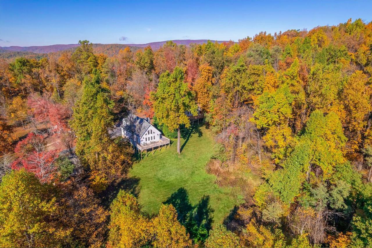 Love Ridge Mountain Lodging Lyndhurst Εξωτερικό φωτογραφία