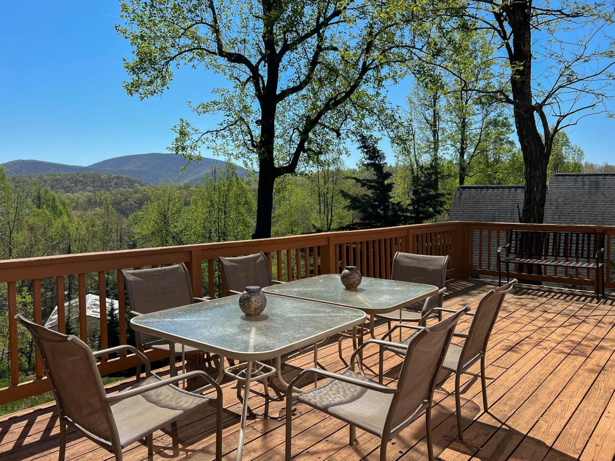 Love Ridge Mountain Lodging Lyndhurst Εξωτερικό φωτογραφία